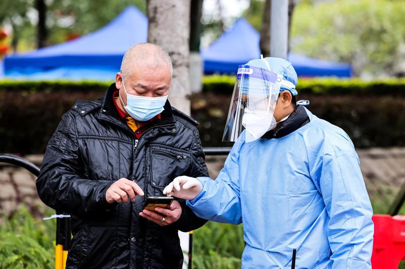 多地:国庆返程后主动做核酸检测〃国庆返程高峰人多-第3张图片